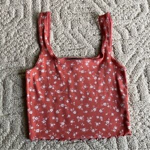 Square neck cami crop top